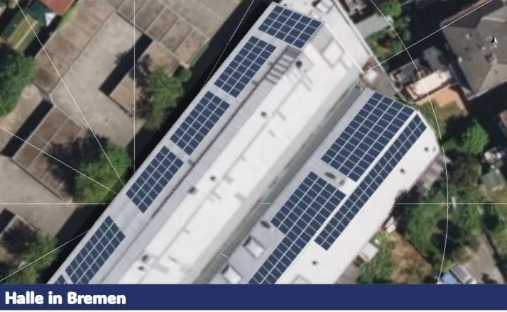 Luftbild einer Halle in Bremen mit Photovoltaik-Anlage auf dem Dach zur Solarplanung